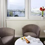 Novotel Centre Bord De Loire Szálloda 4*