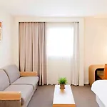 Novotel Centre Bord De Loire 4* Nantes