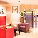 Novotel Centre Bord De Loire Szálloda