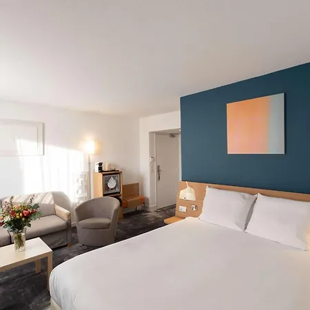 Novotel Centre Bord De Loire Hotel