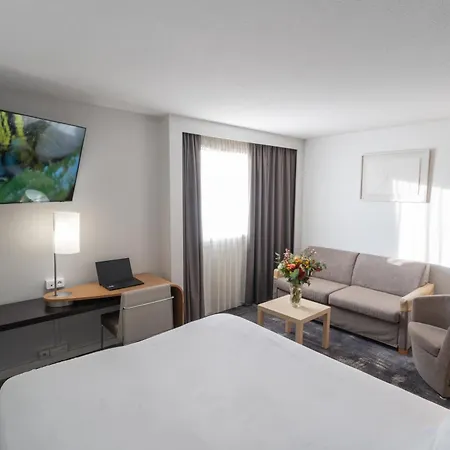 Novotel Centre Bord De Loire Nantes