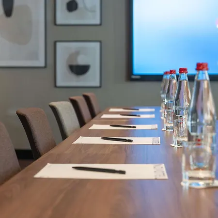 Novotel Centre Bord De Loire 4*