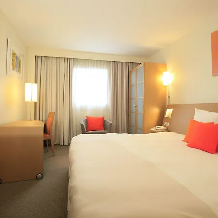 Hotel Novotel Centre Bord De Loire