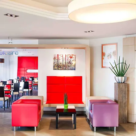 Otel Novotel Centre Bord De Loire 4*