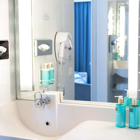 Novotel Centre Bord De Loire Hotel Nantes