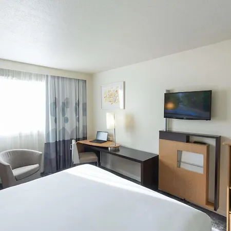 Novotel Centre Bord De Loire Hotel Nantes