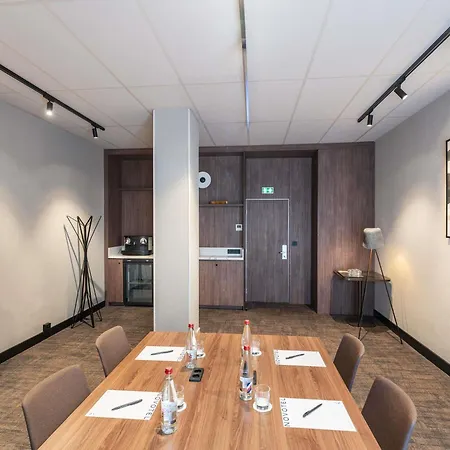 Hotel Novotel Centre Bord De Loire 4*