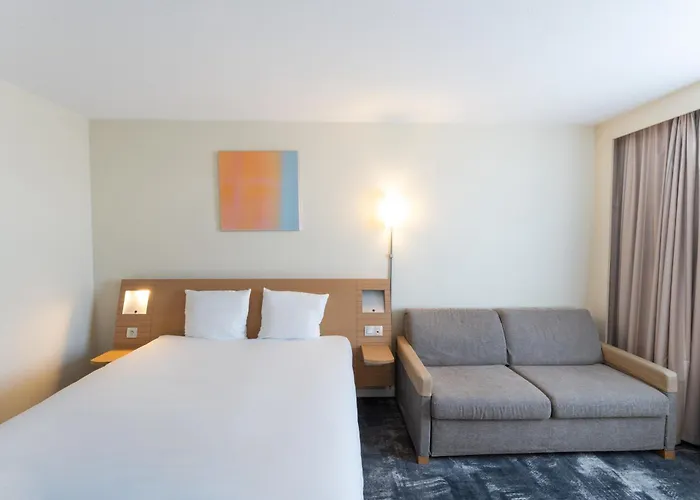 מלון Novotel Centre Bord De Loire נאנט