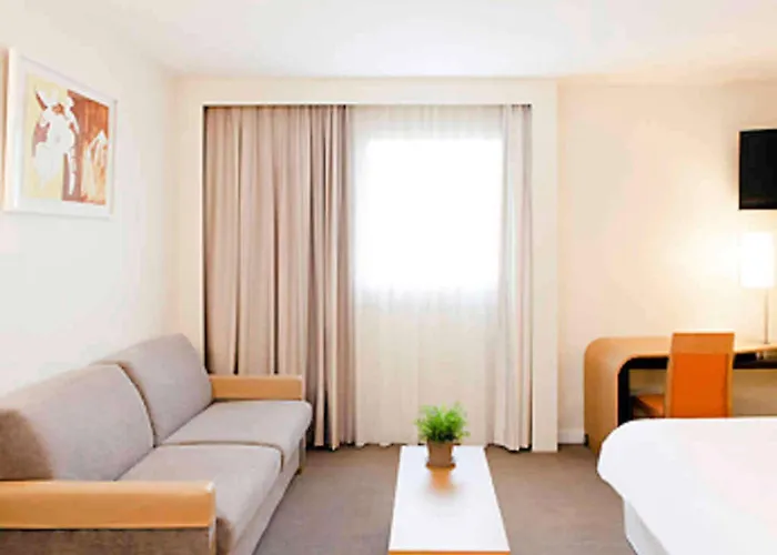 Novotel Centre Bord De Loire 4* Nantes