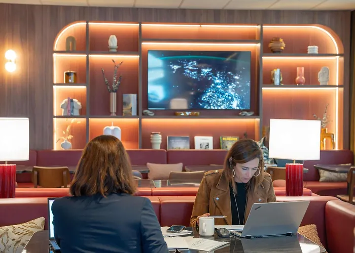 Novotel Centre Bord De Loire Hotel