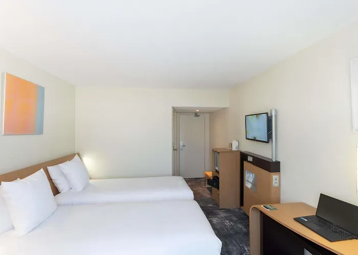 Hotel Novotel Centre Bord De Loire