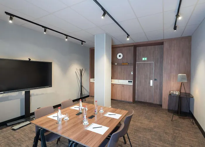 Novotel Centre Bord De Loire 4* Nantes