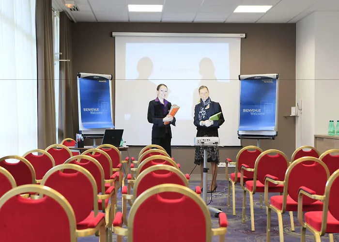 Novotel Centre Bord De Loire 4* Nantes