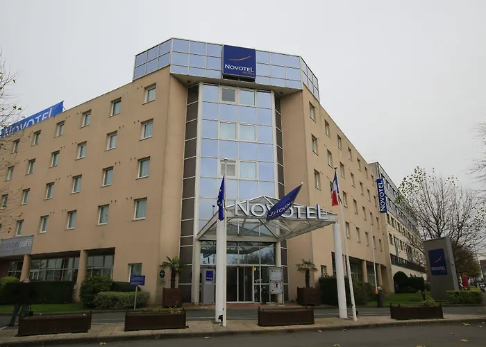 Novotel Centre Bord De Loire מלון נאנט