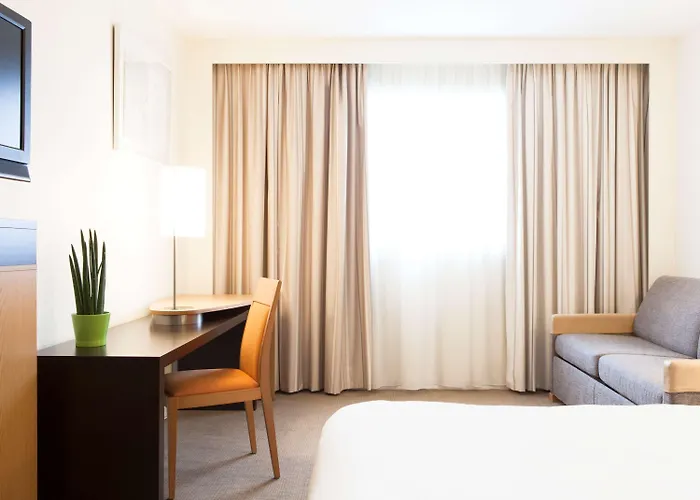 Novotel Centre Bord De Loire Hotel