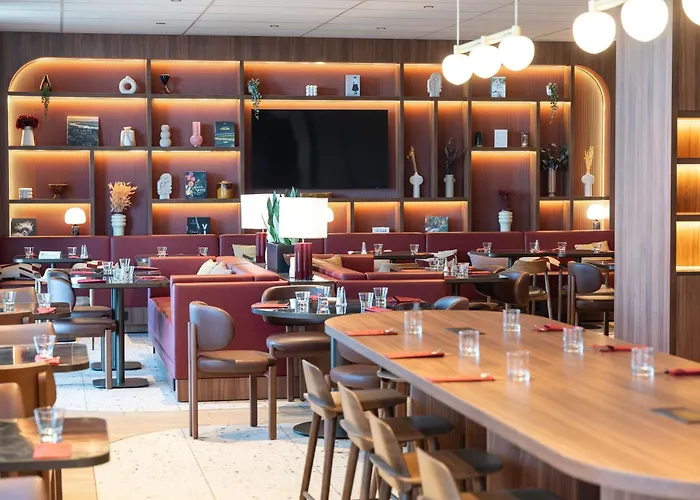 Novotel Centre Bord De Loire מלון נאנט